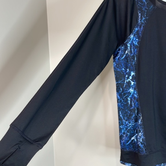 Reitmans Hyba Activewear Long Sleeve Top Blue Black Marble Mesh Thumb Holes M - Picture 4 of 14